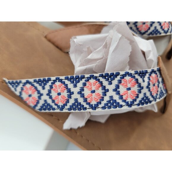 Womens Size 9 Brown Sandals With Blue Pattern Straps New No Tags - Picture 6 of 8